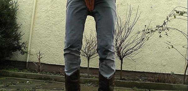  HD desperately waiting with full bladder, jeans wetting